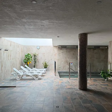 Lägenhet Oasis Xv